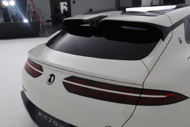 Mainly luxury and performance, static real shot Z9GT