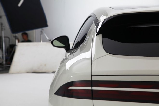 Mainly luxury and performance, static real shot Z9GT