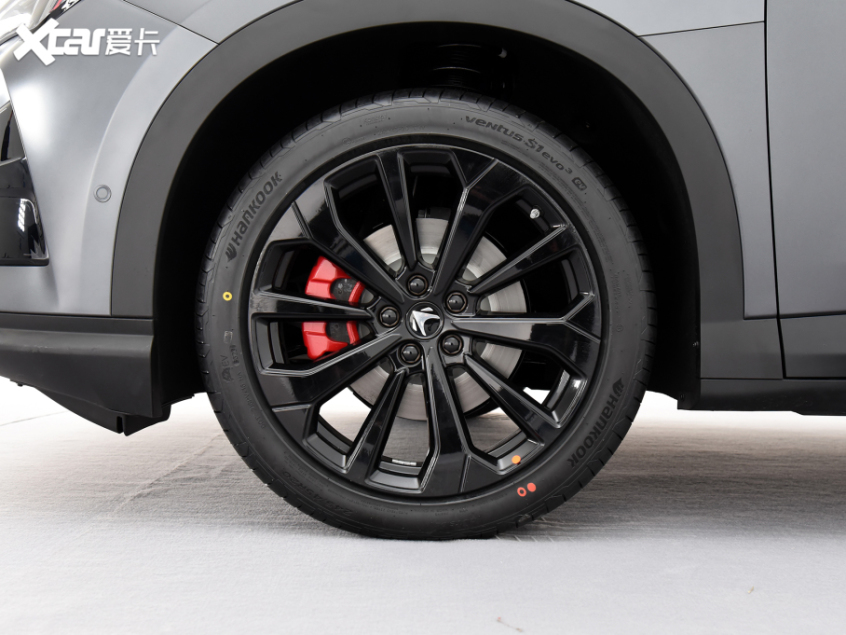 Beiqi New Energy 2023 Polar Fox Alpha T5(ARCFOX αT5 Alpha T5)