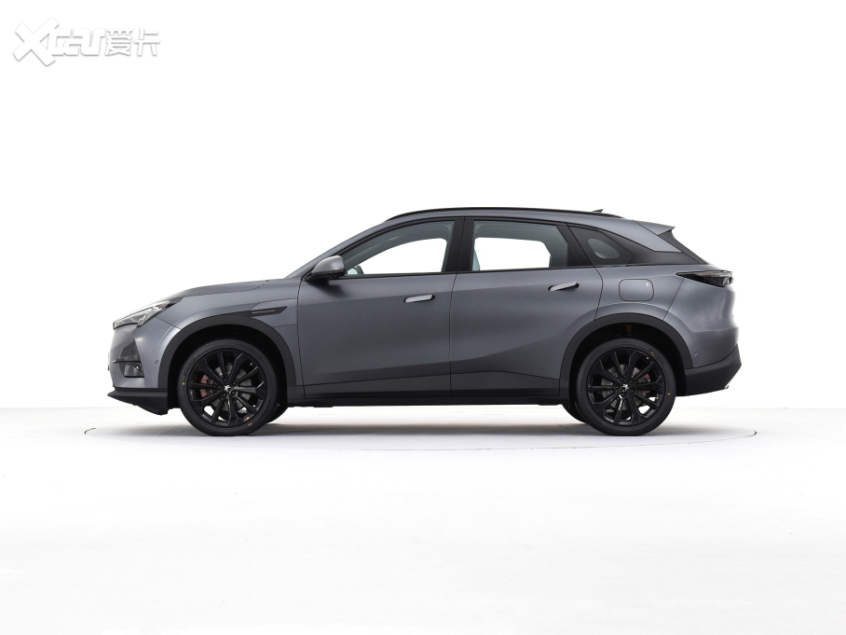 Beiqi New Energy 2023 Polar Fox Alpha T5(ARCFOX αT5 Alpha T5)