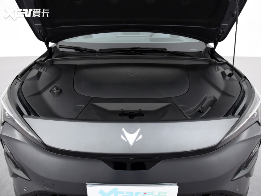 Beiqi New Energy 2023 Polar Fox Alpha T5(ARCFOX αT5 Alpha T5)